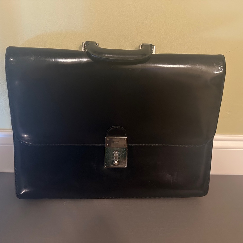 GUCCI of MILANO Vintage Black Leather Briefcase - Portfolio - Satchel - ITALIA